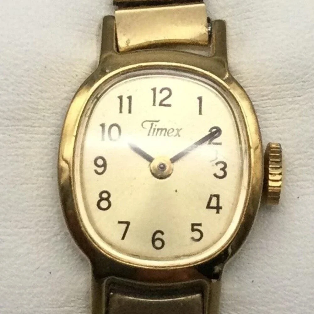 Vintage Timex Women Watch 17mm Champagne Dial Gold Manual Wind Stretch Band